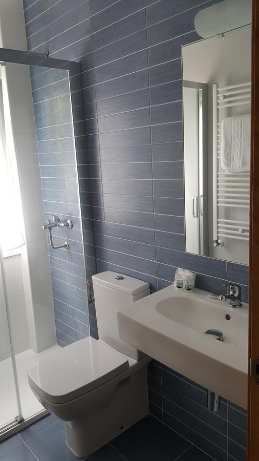 Hostal Rosi ลาเรโด ภายนอก รูปภาพ